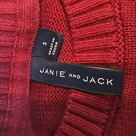 Moose Sweater raglan sleeves. - Picture 5 of 6